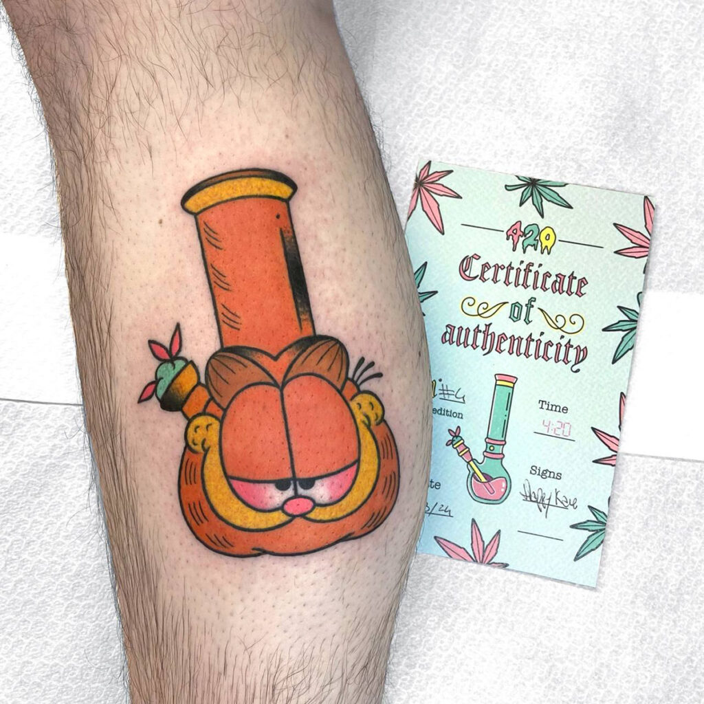 tatuaggio bong marijuana cartoon 