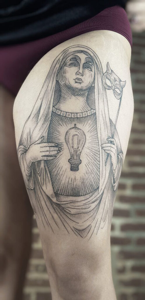 tattoo religioso blackwork