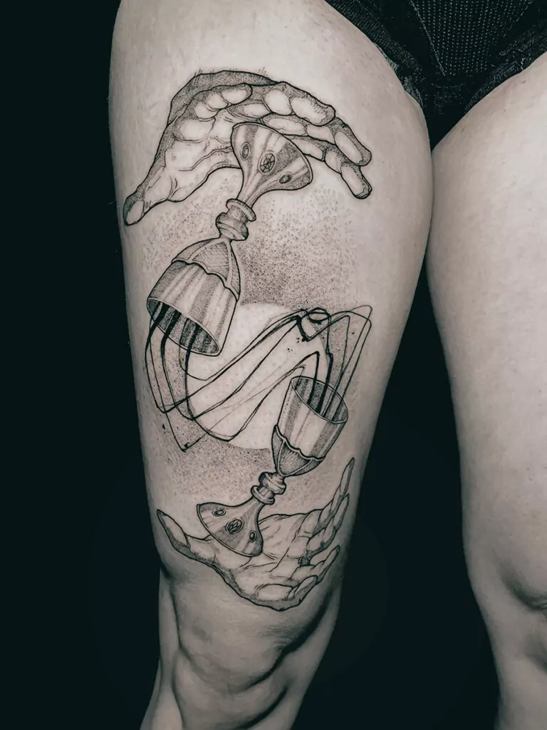 tattoo etching mani