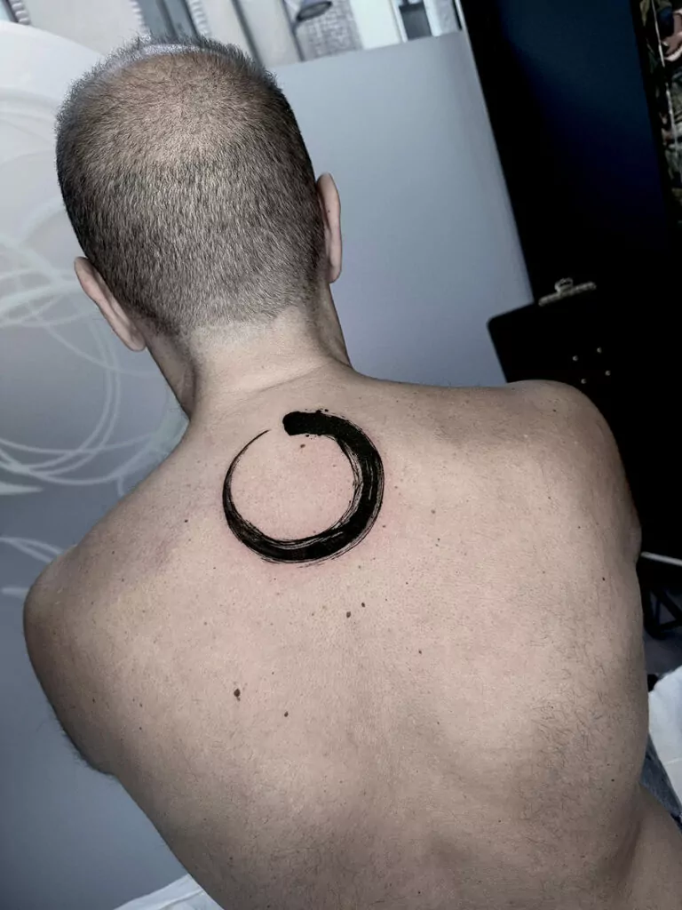 free hand painting tattoo